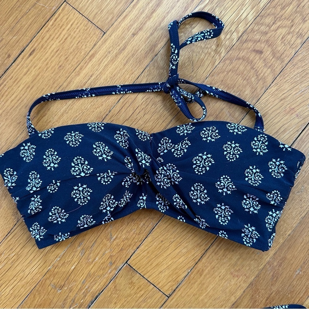 Moontide Demask Print Bikini View 3